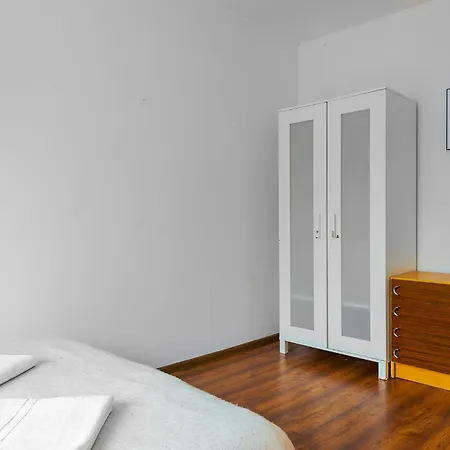 Cozy Apt. Arkadia/city Center * ワルシャワ